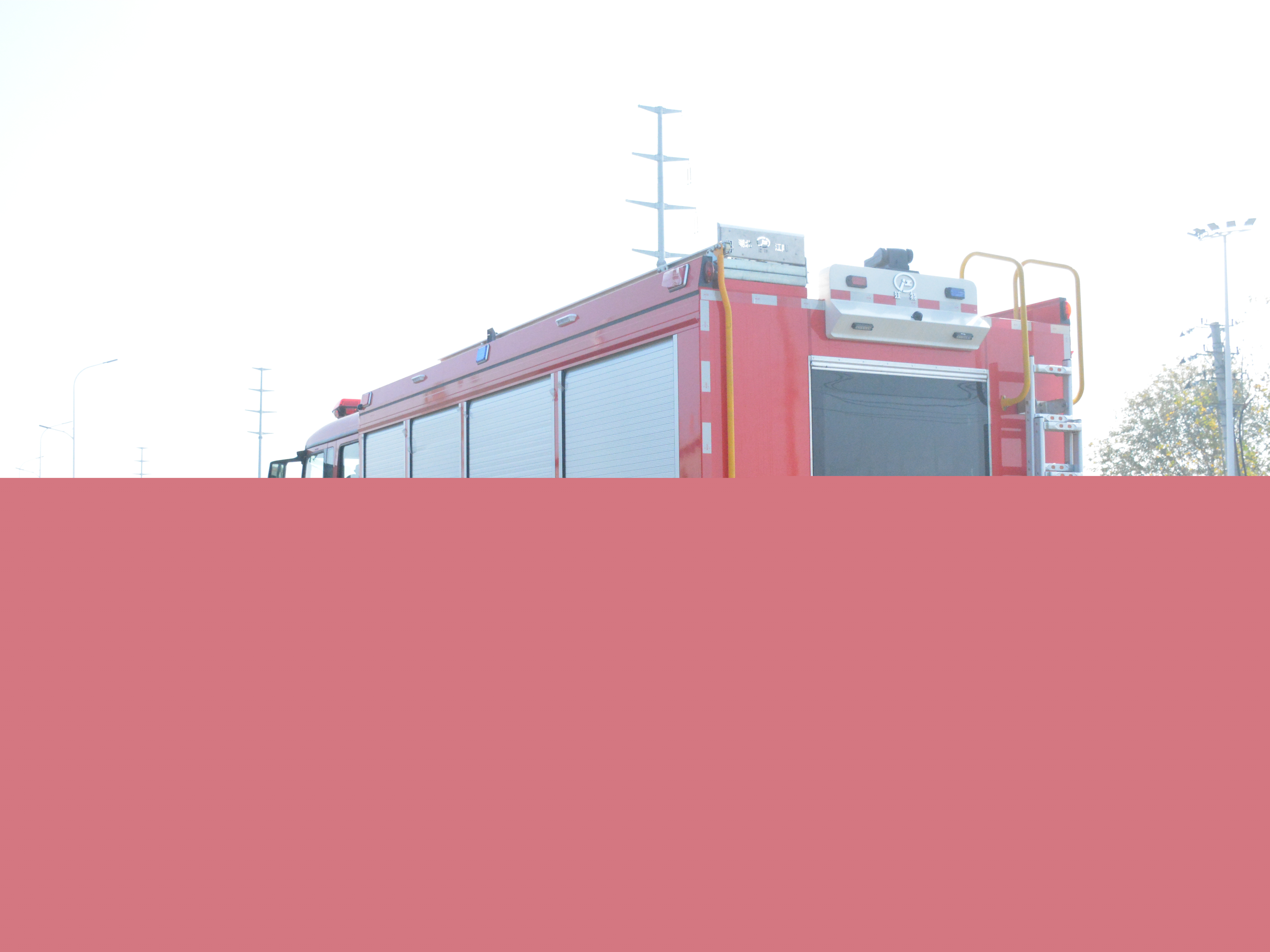 7噸曼恩泡沫消防車